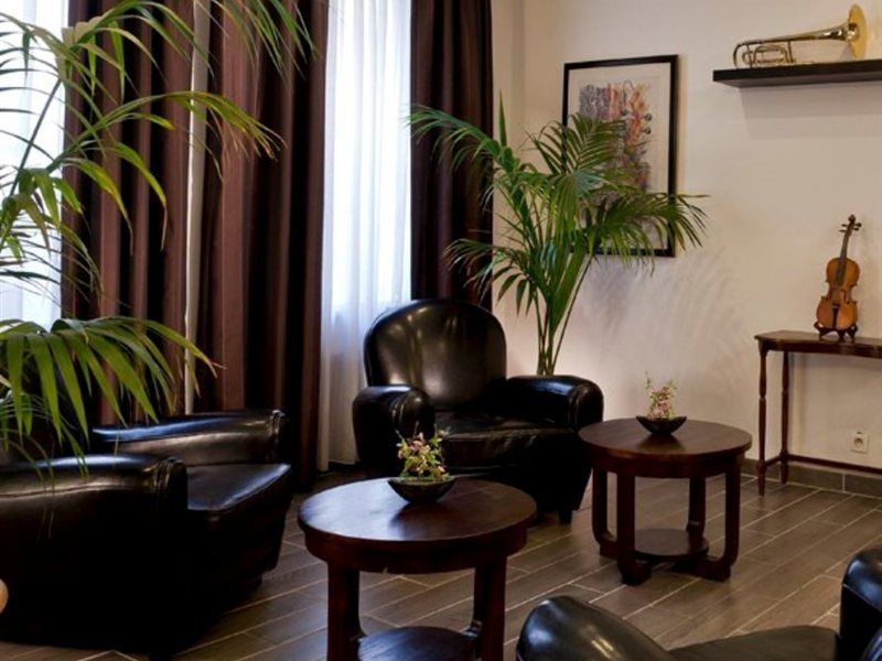 Готель Ibis Styles Paris Gare Saint Lazare Екстер'єр фото